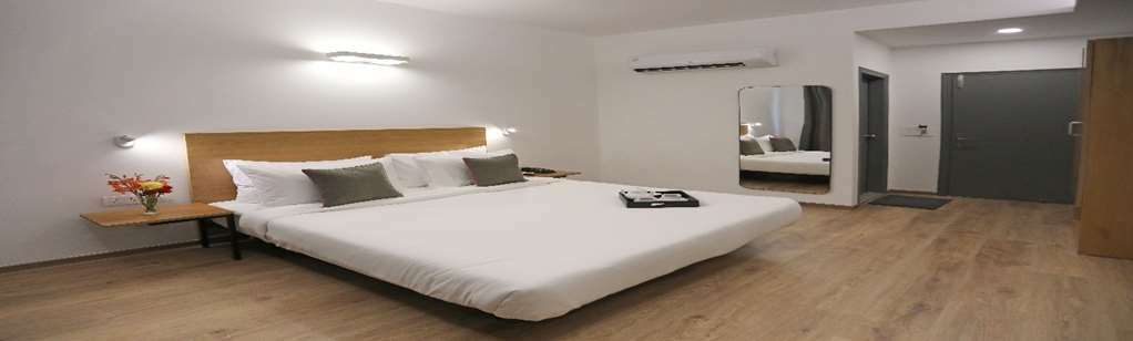 Hotel Oyo Townhouse 027 Sector 15 Gurgaon Zimmer foto